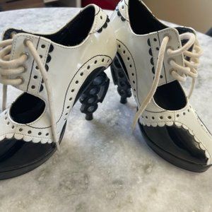 Brass Kunkle Heels Size 6